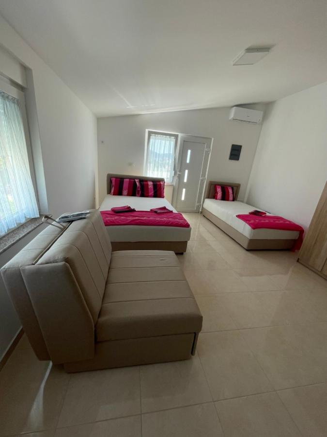 Šušanj Mit-Apartments מראה חיצוני תמונה